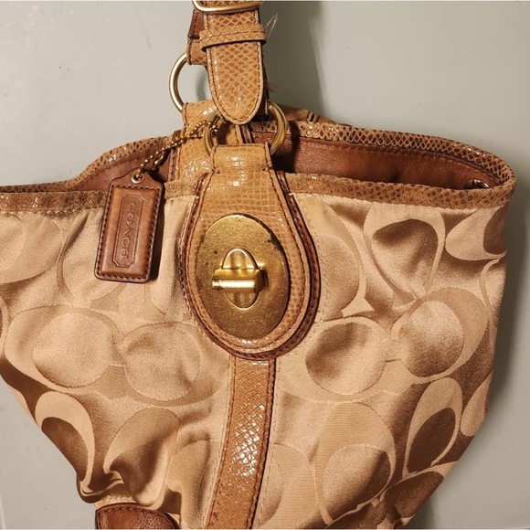 Coach - shoulder bag - Picture 5 of 9